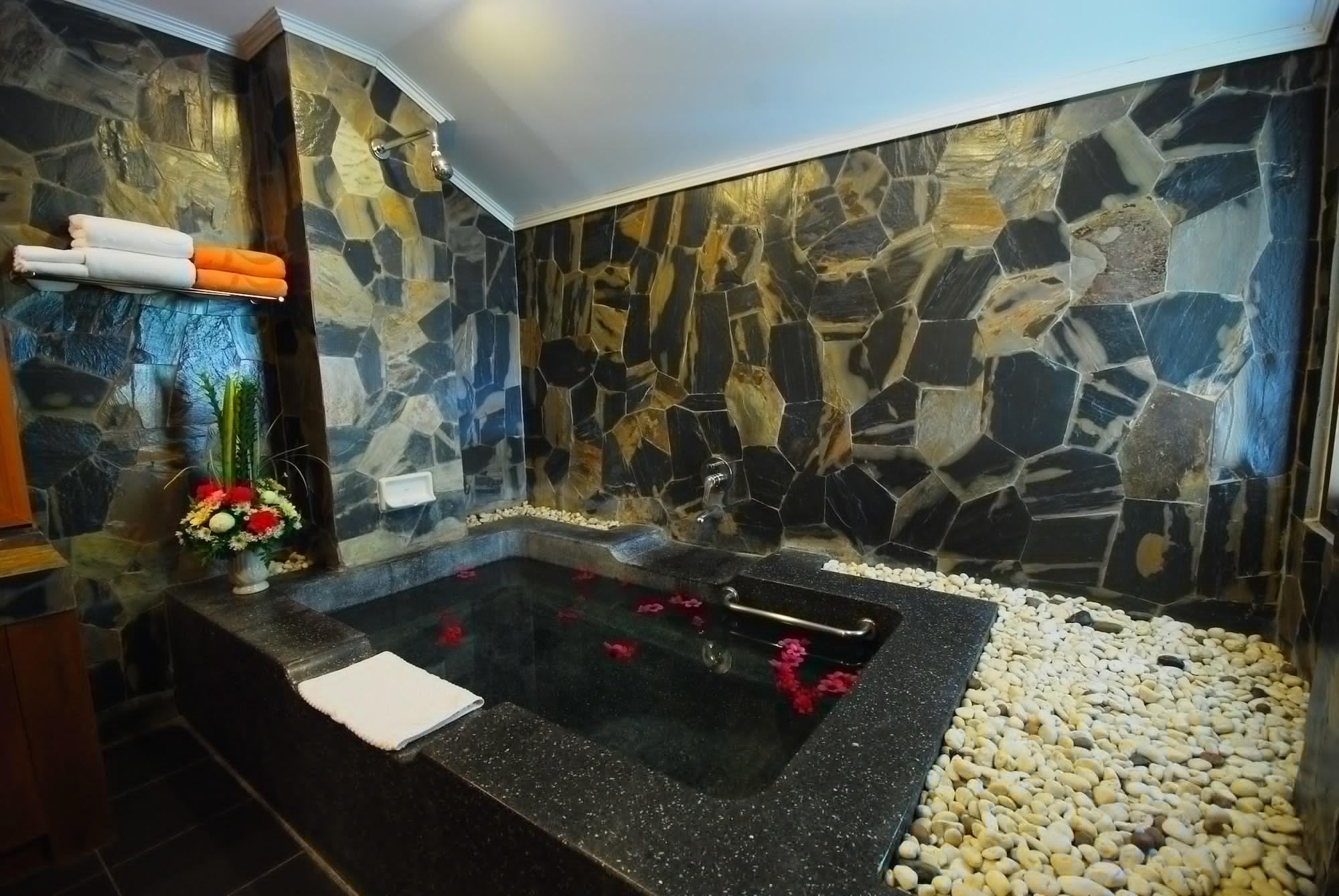 The Privacy Beach Resort & Spa Sam Roi Yot Exterior photo